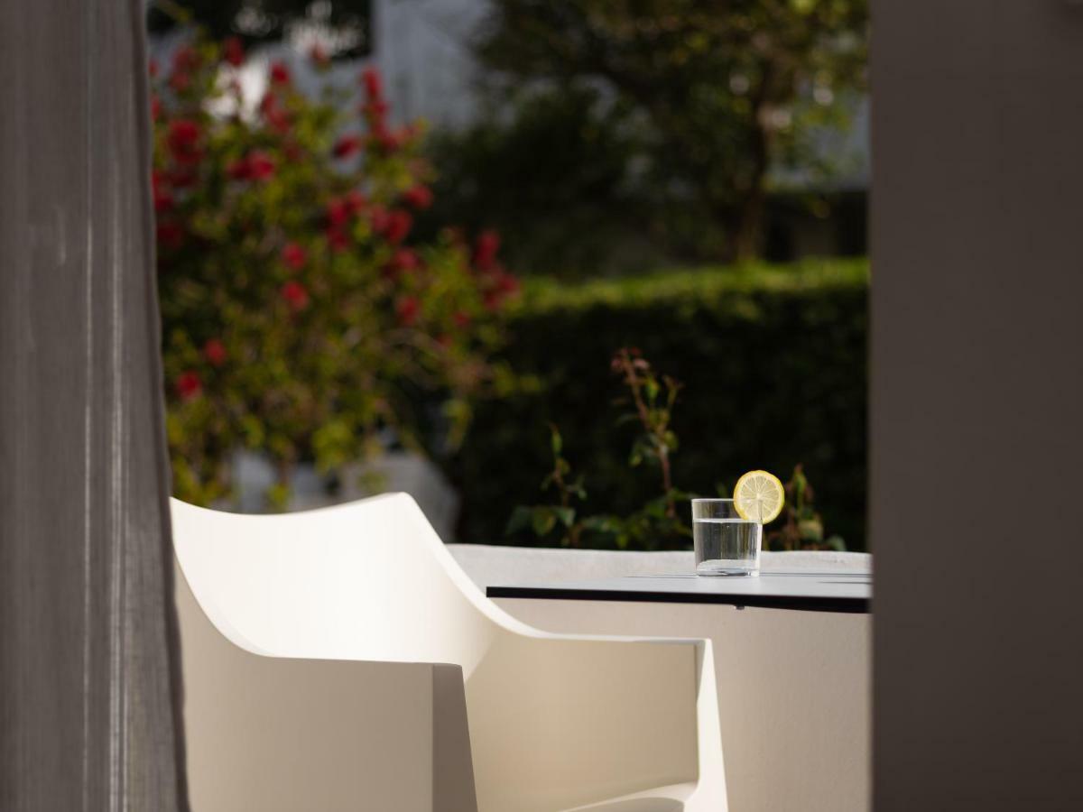 Apollo Aparthotel 3*